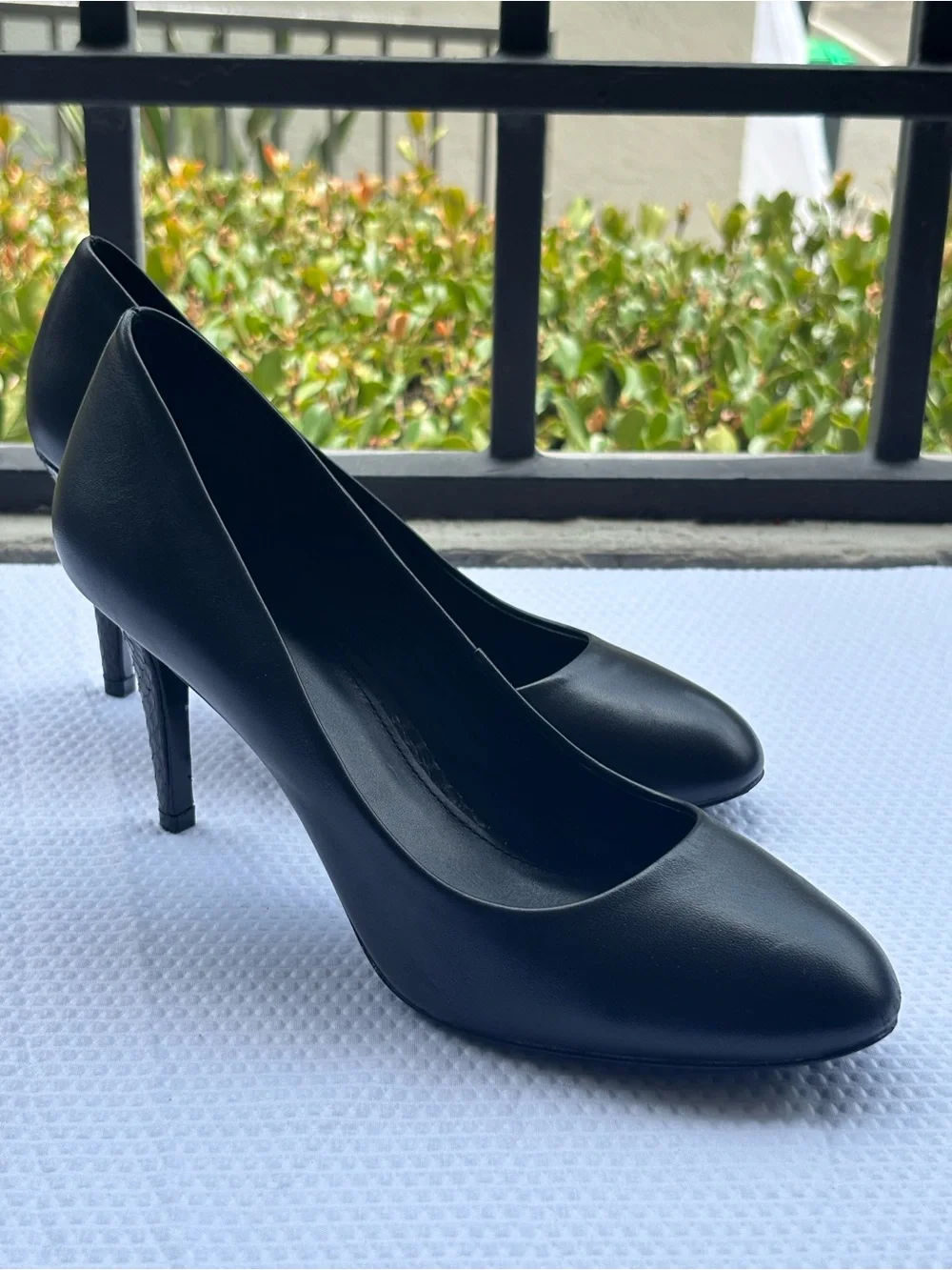 Tory Burch Black Mabel Watersnake Heel Pointed-Toe Leather Pumps